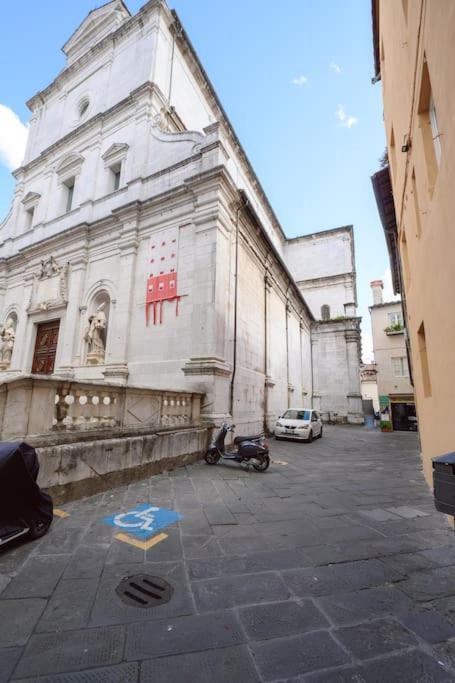 Corte Paolina - Charming Courtyard Inside Lucca Esterno foto